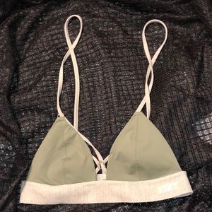 🟣Pink (VS) Bralette